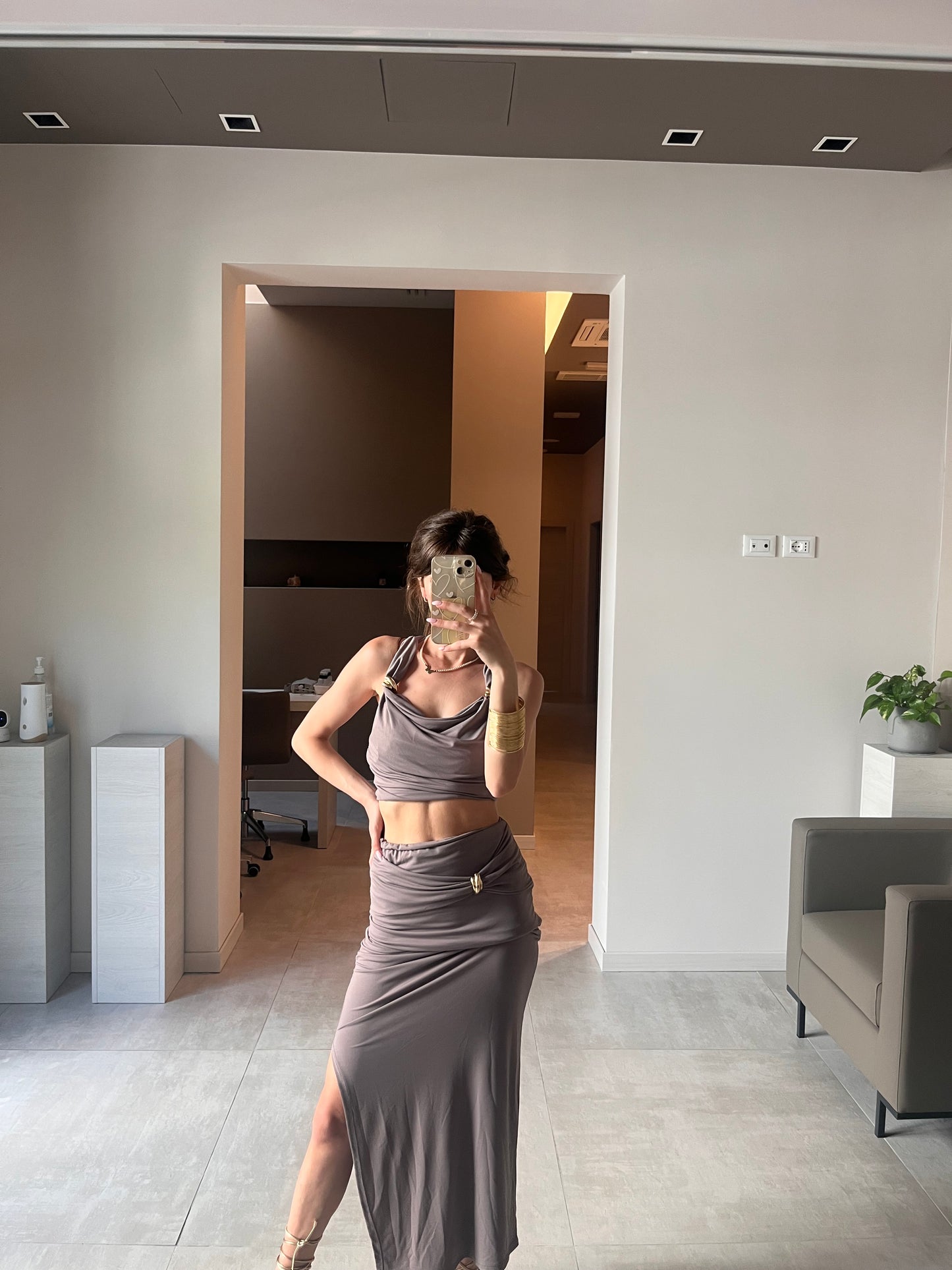 Completo fango con gioello